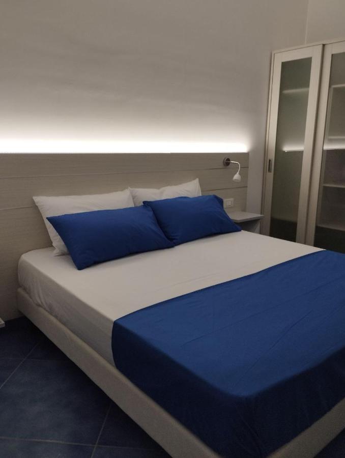 Hotel La Giara 赞布隆内 外观 照片