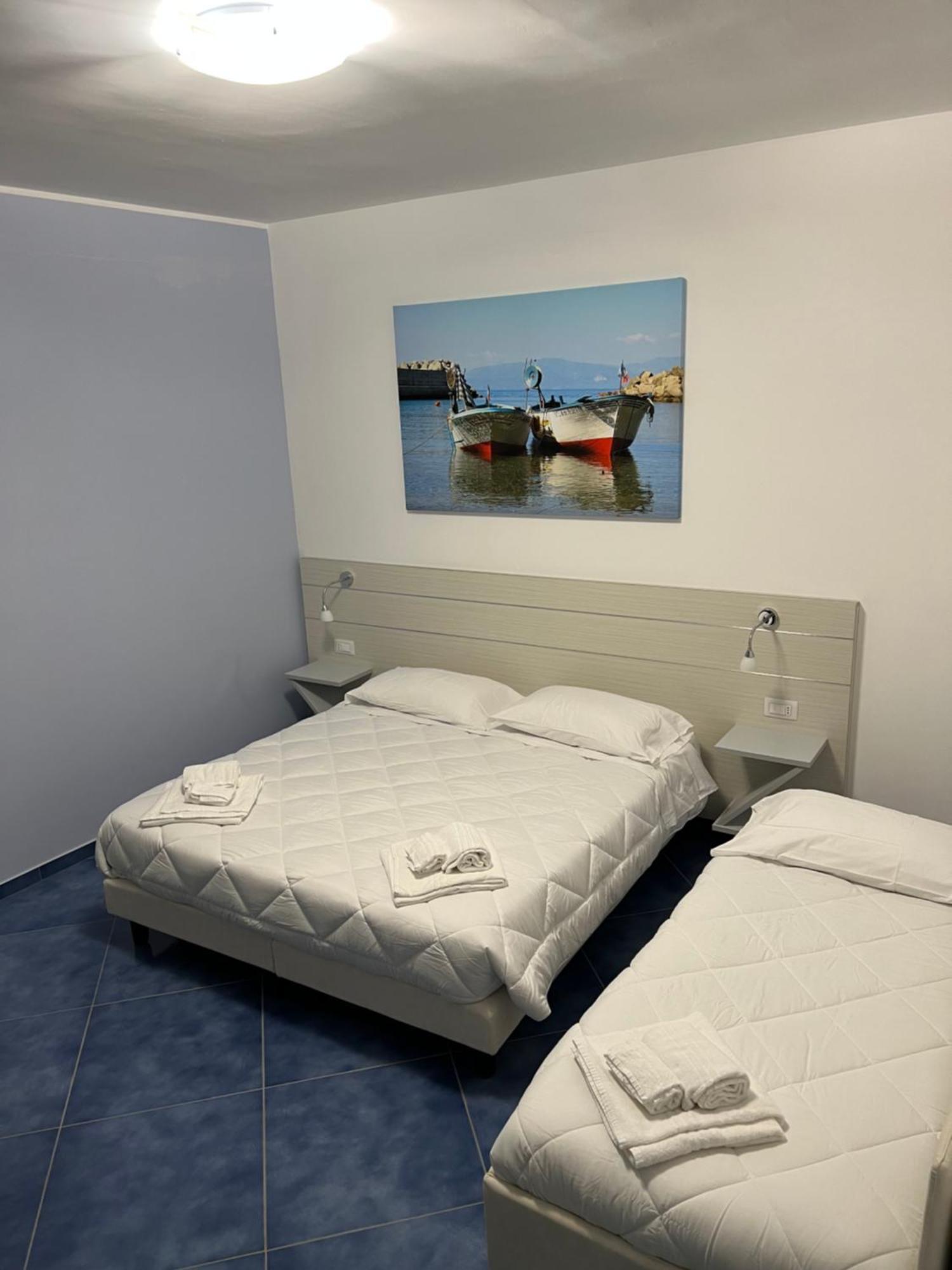 Hotel La Giara 赞布隆内 外观 照片